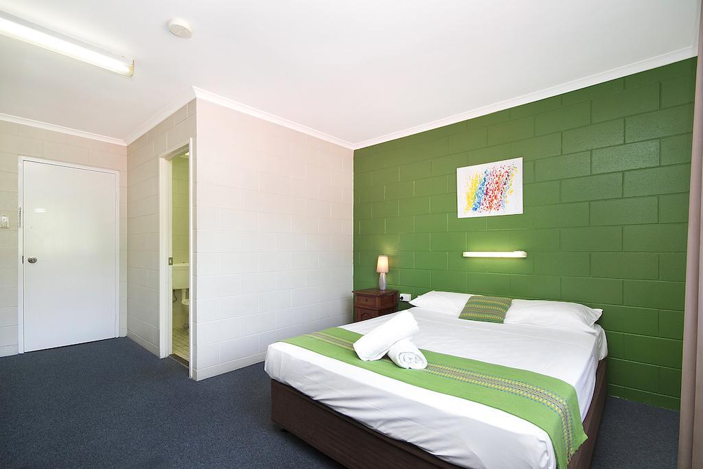 Castle Crest Motel Townsville Oda fotoğraf